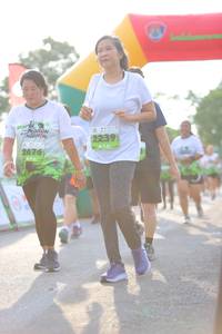 BIB: 2676
                            <button type="button" onclick="openModal(3653167)" class="btn btn-primary btn-sm float-right btn-popup" data-toggle="modal" data-target=".modal-high-quality">
                        <i class="fas fa-shopping-cart"></i> Add to Cart
                    </button>
                                            <button type="button" onclick="isThisMe(3653167, true)" class="btn btn-success btn-sm float-right btn-popup btn-isme hidden" data-toggle="tooltip" data-placement="bottom" title="นี่คือรูปของคุณใช่ไหม คลิกที่นี่เพื่อเอาเข้าอัลบั้ม">
                        <i class="fas fa-plus"></i> Add to album
                    </button>
                    <button type="button" onclick="isThisMe(3653167, false)" class="btn btn-warning btn-sm float-right btn-popup btn-isnotme hidden">
                        <i class="fas fa-ban"></i> Remove from album
                    </button>